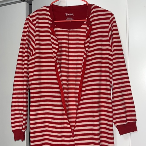 NICK & NORA SOCK MONKEY ADULT FOOTIE ONESIE PAJAMAS RED WHITE STRIPE SIZE SMALL - Picture 8 of 8